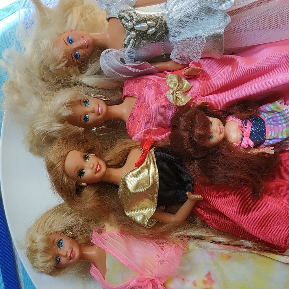3 blonde and green eyed Irish talking Barbie 1976 and baby